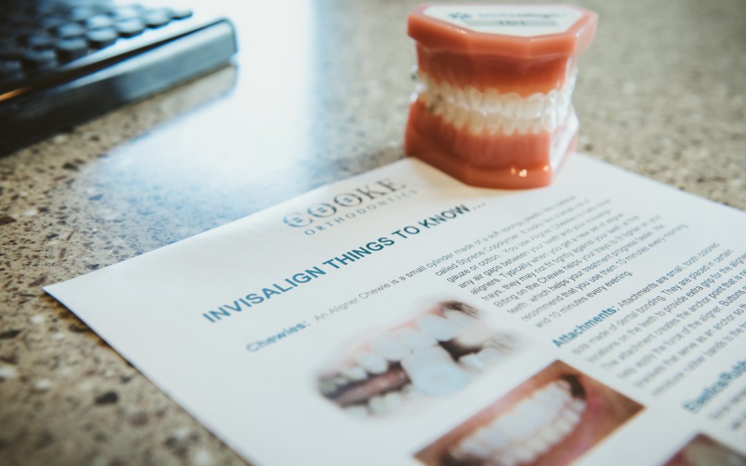 Removing Invisalign Aligners